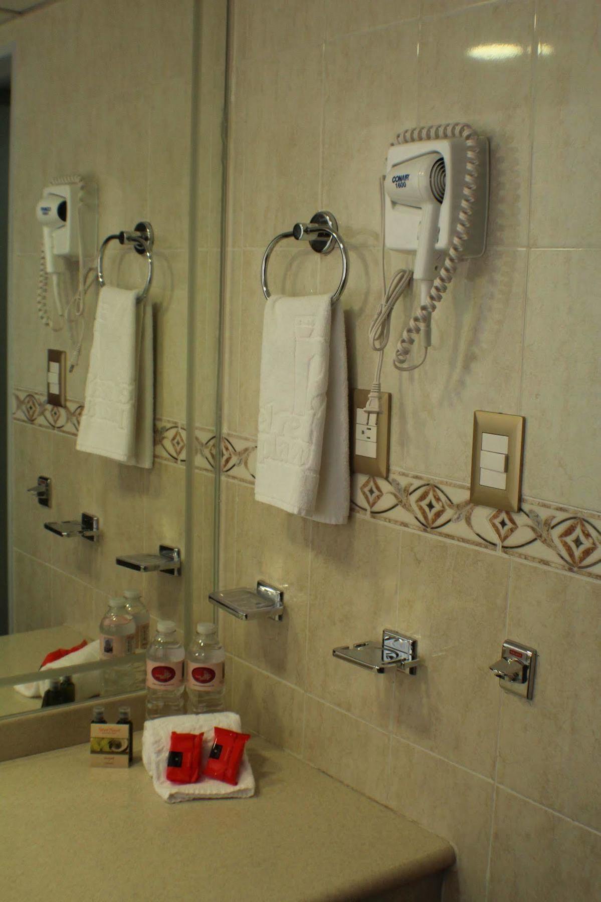 Hotel Real Plaza Aguascalientes Zewnętrze zdjęcie