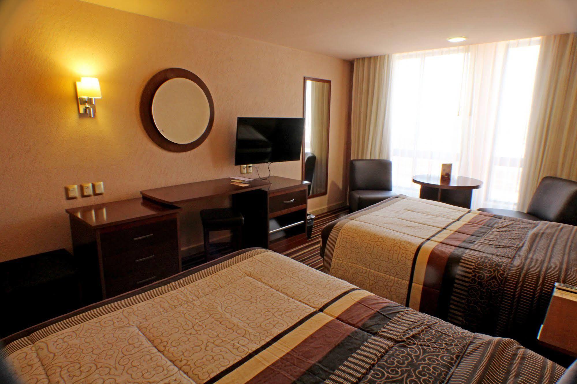 Hotel Real Plaza Aguascalientes Zewnętrze zdjęcie