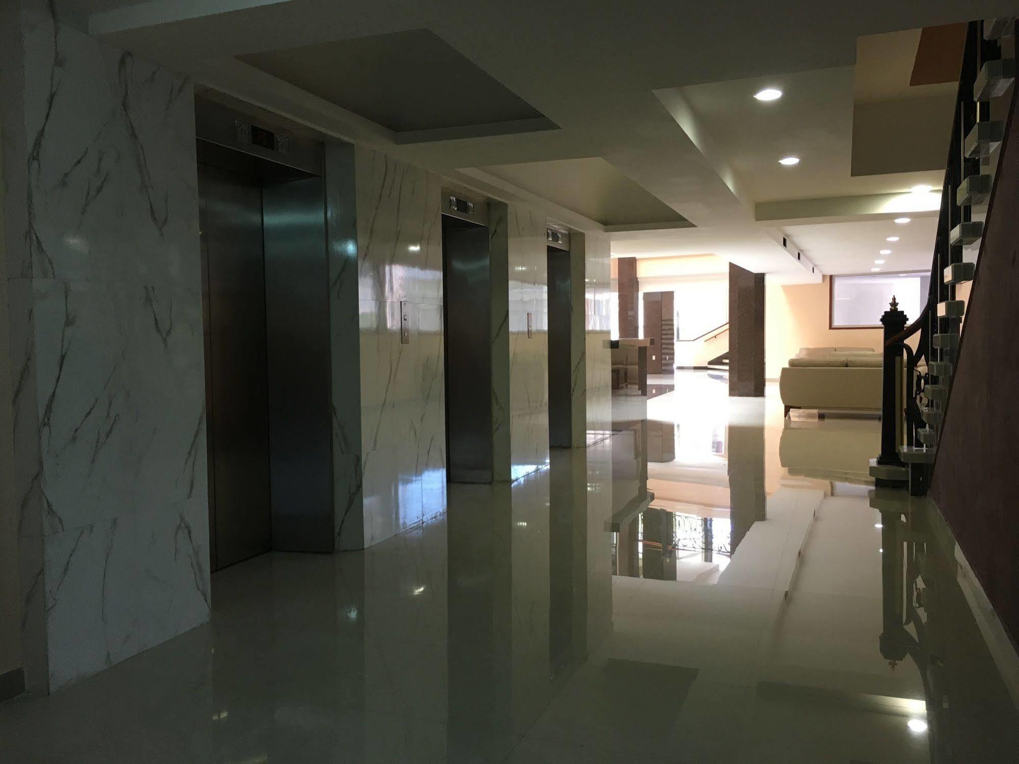 Hotel Real Plaza Aguascalientes Zewnętrze zdjęcie